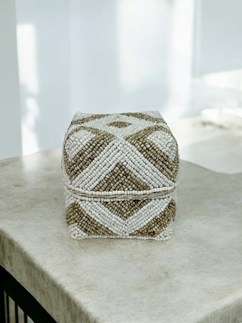 HỘP TRE ĐÍNH VỎ ỐC TRE VUÔNG