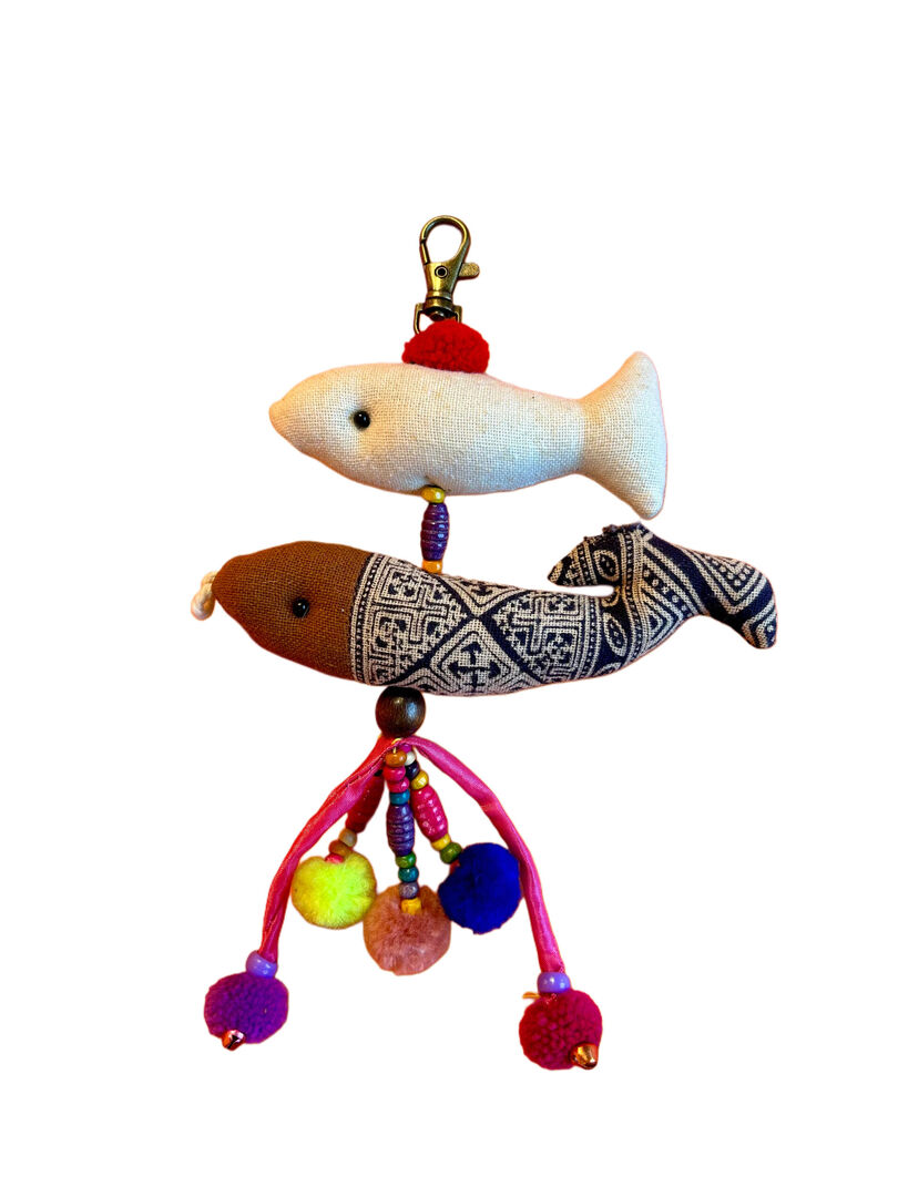 Móc Khóa Cá Thổ Cẩm Hai Con - Hình ảnh 2