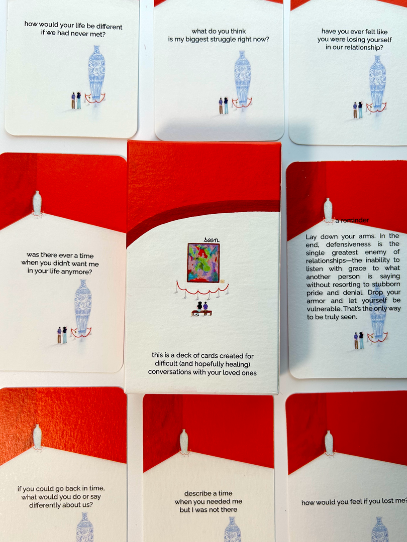 SEEN—Phiên bản tiếng Anh của bộ bài NGHE