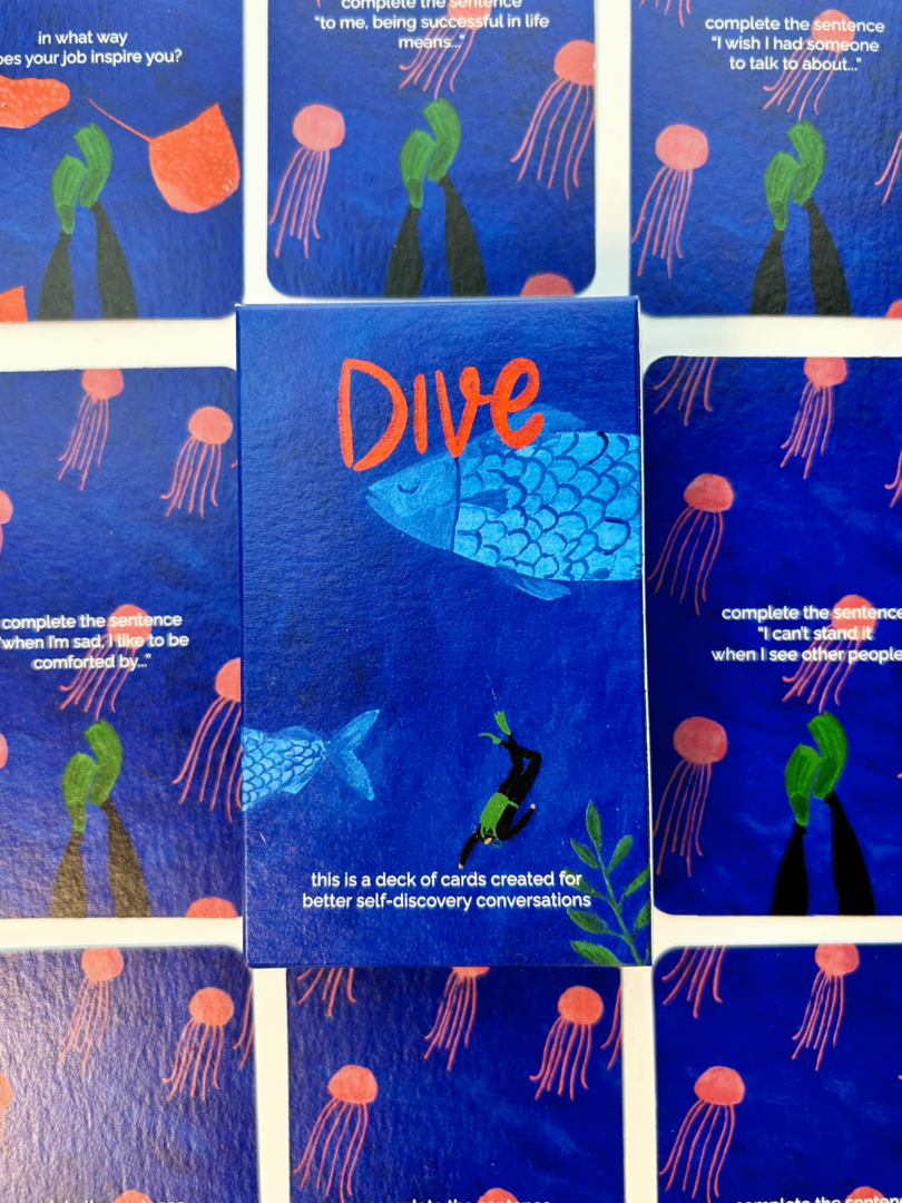 DIVE— Phiên bản tiếng Anh của bộ bài MÌNH