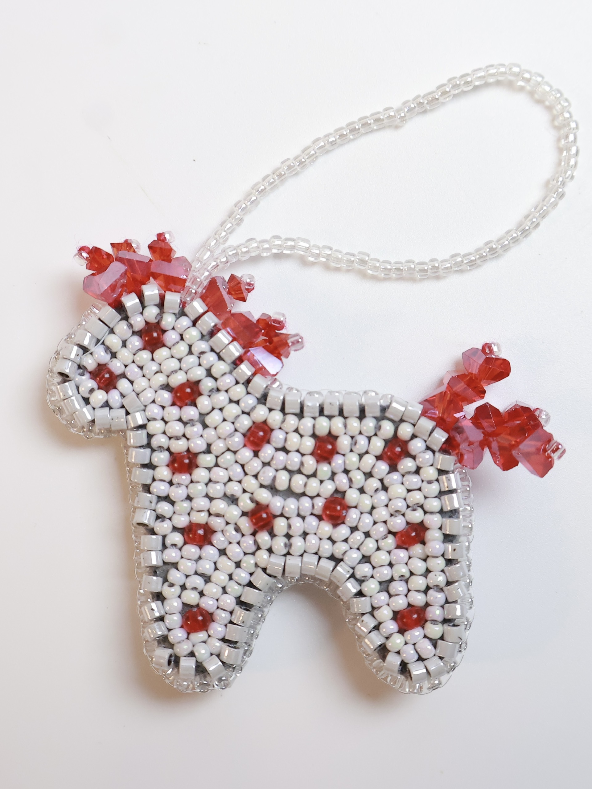 Dây treo thú đính cườm